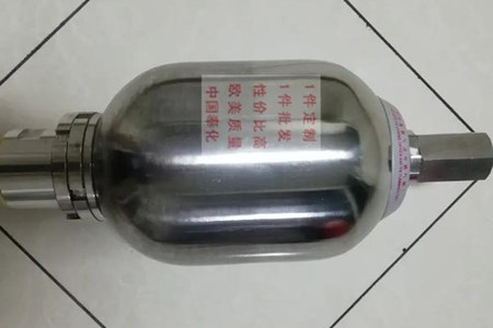 用什么方法來(lái)檢查不銹鋼囊式蓄能器膨脹壓力？